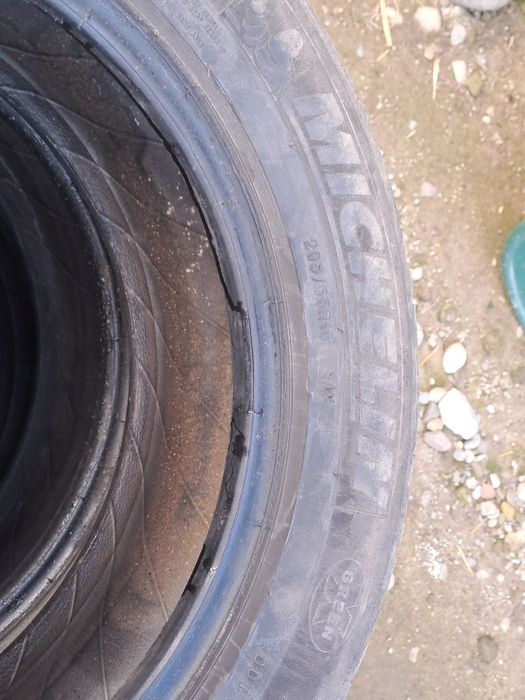 De vinzare un set roți