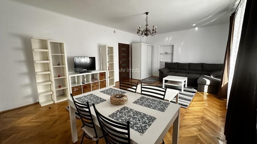 Apartament de inchiriat cu 2 camere langa Afi Mall cu gradina si parca