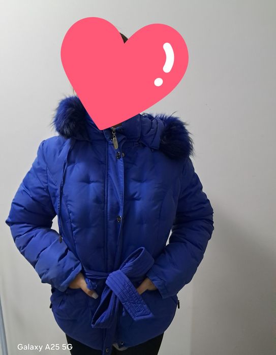 Vând geacă dama cu puff  la interior ,pt iarnă