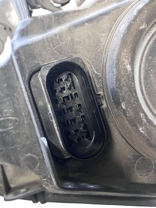 Far Stanga Fata Ford Transit Connect Box 2013 -> 90070362