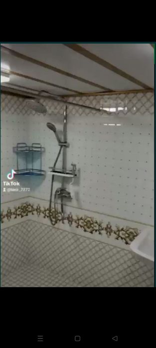 Кафелшик плиточник