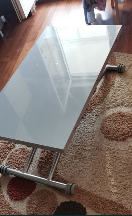 Masă transformabilă extensibilă de cafea