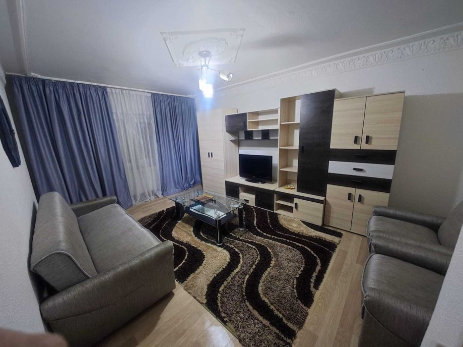 Inchiriez apartament 2 camere parter cartier CFR