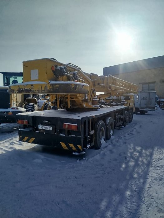 Автокран XCMG продам