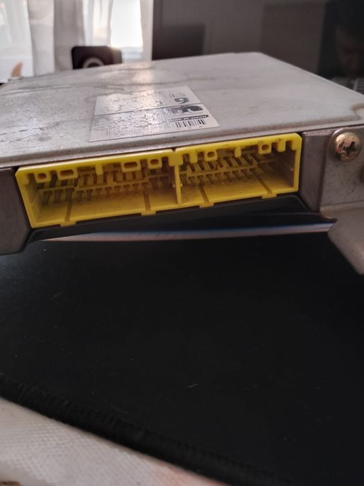 Блок управления Mazda 323