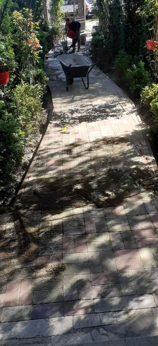 Montaj pavele (pavaj) ,bordură și rigole!