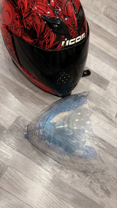 Мото шлем icon airflite krom