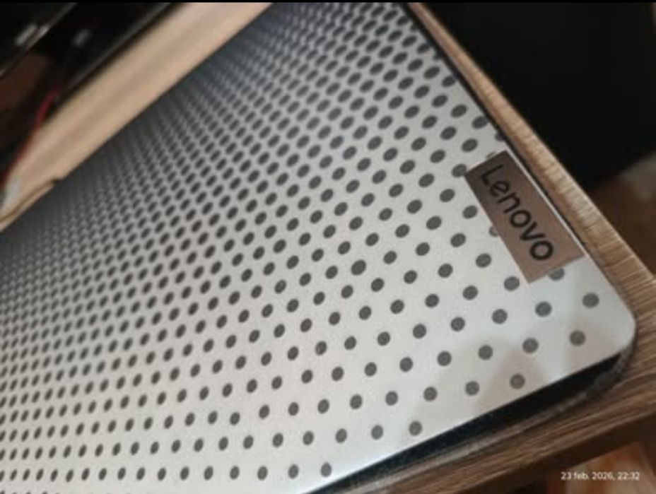 Lenovo IdeaPad 5 – Performanță i7 Gen 11 | 16GB DDR4 - 3200 Mhz RAM