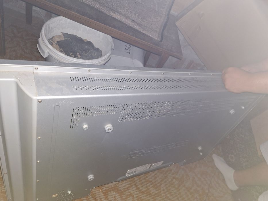 TV  Philips  cu ridicare de la la domiciliu