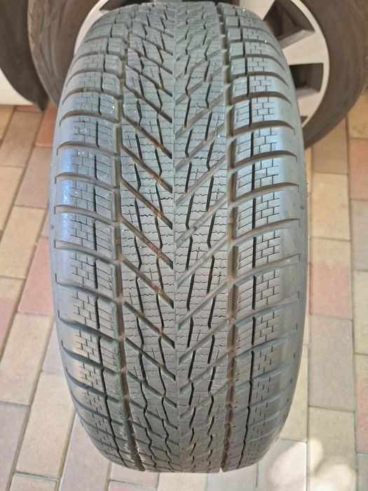 Anvelopă iarnă Dunlop