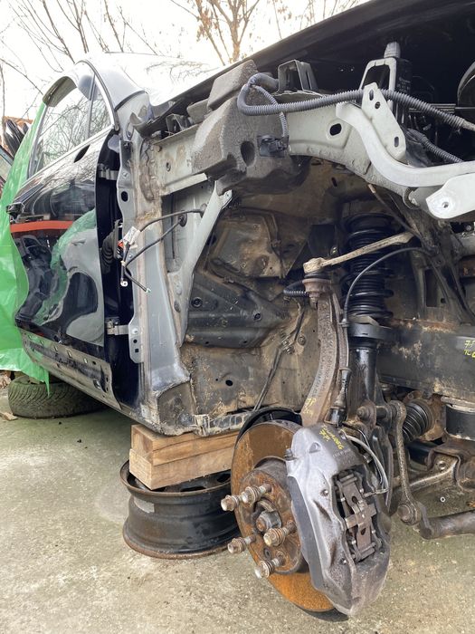 Arc și amortizor dreapta față Volkswagen Touareg  7P 3.0 tdi 2014