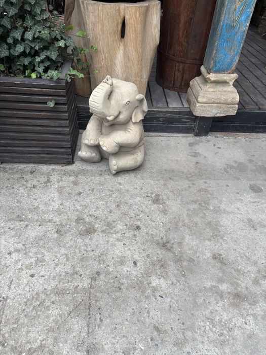 Statueta premium elefant piatră reconstituită