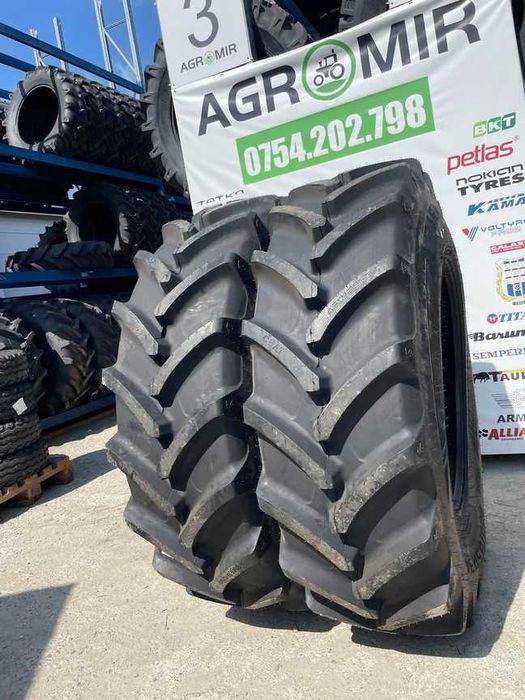 Anvelope noi radiale 460/85R34 marca CEAT pentru tractor spate