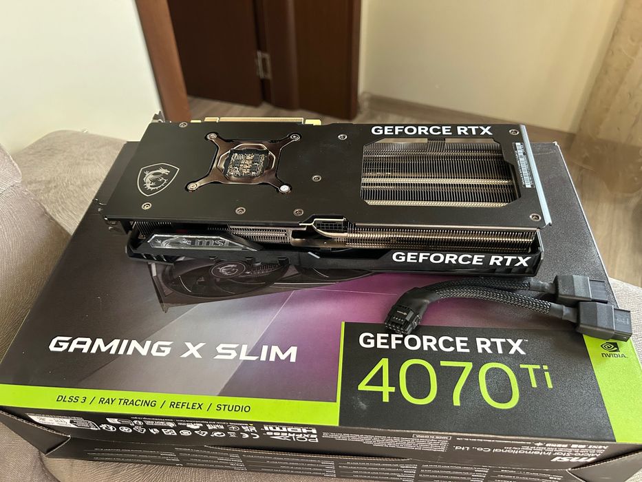 MSI GeForce RTX 4070 Ti Gaming X Slim 12GB