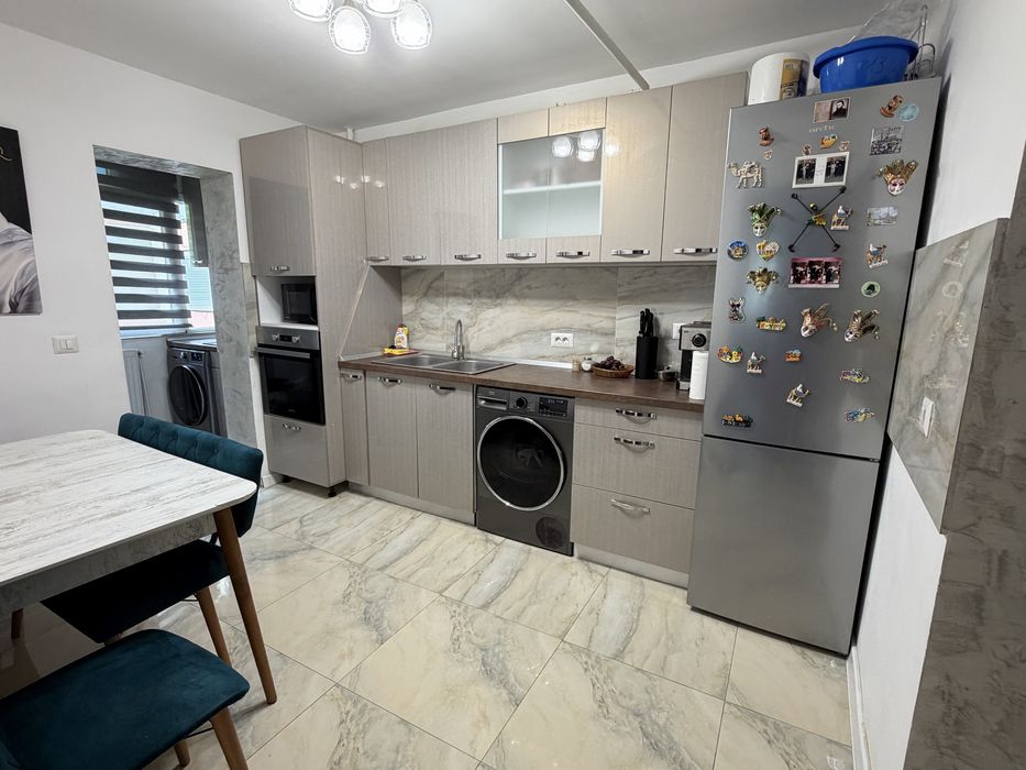 Vand apartament 53mp Craiovita parter