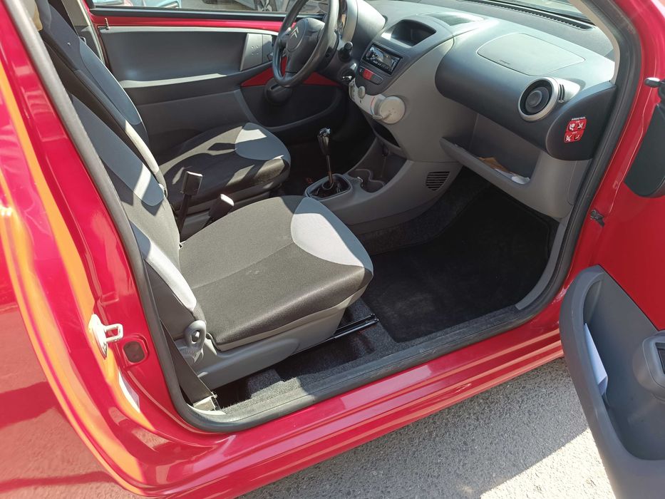 Автомобил Citroen C1