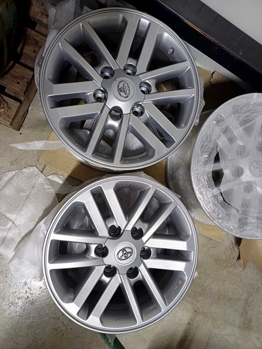 Джанти за Toyota Hilux 17 цола оригинал