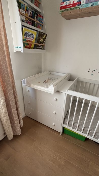 Vand se mobilier bebelus