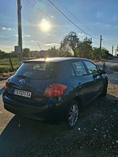 Toyota Auris 4d4