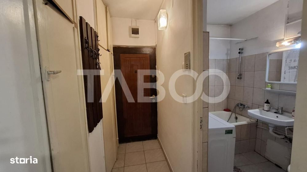 Garsoniera de inchiriat semidecomandata 27 mp zona Valea Aurie Sibiu