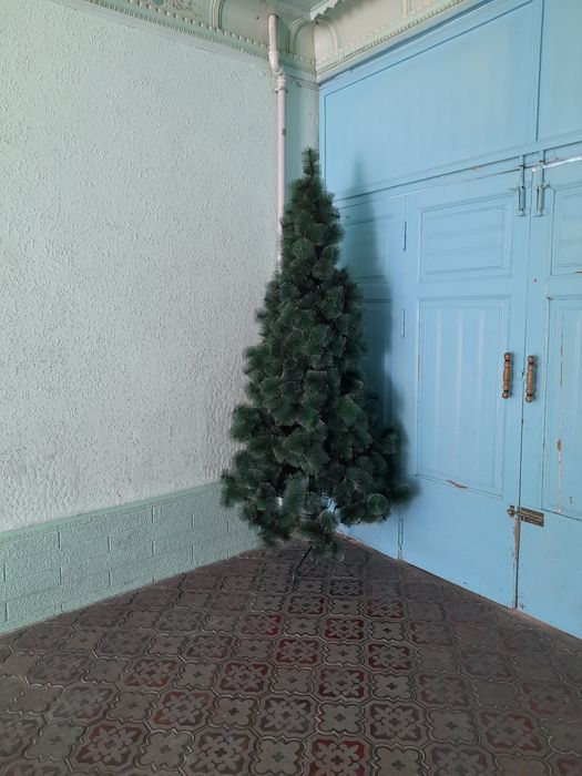 Йолка качетвини  пушисти  2.60.метр