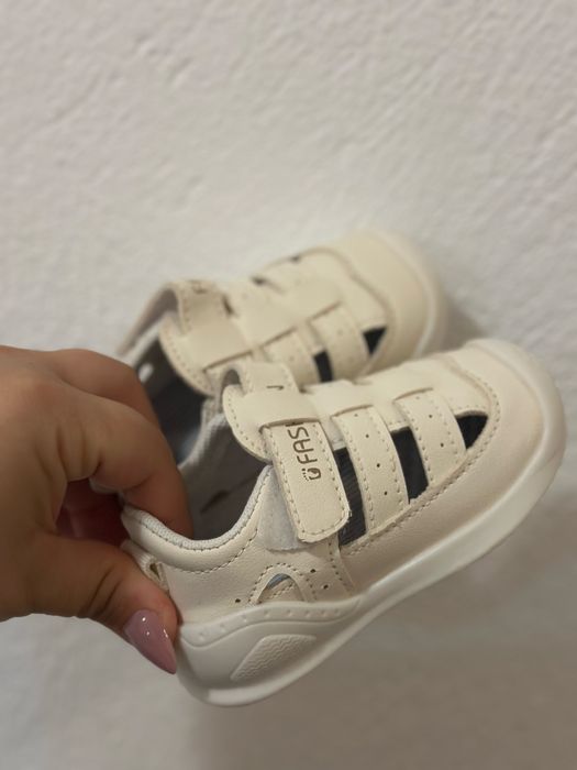 Обувки за бебе момче 18/19/20 номер