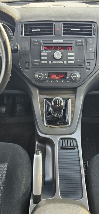 FORD FOCUS C-MAX GHIA  1.6 TDCI 109 cp  2010
