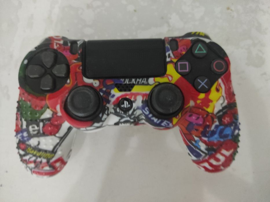 Продам джойстик пс4