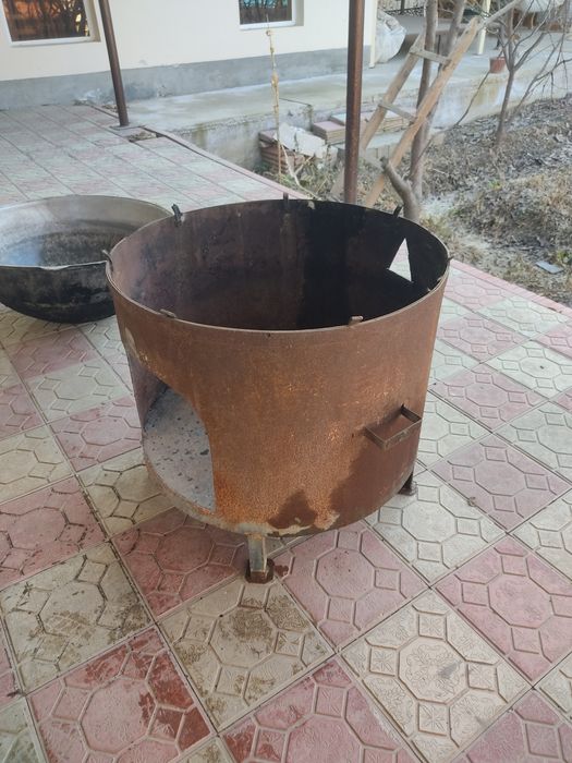 Продается казан с очагом. Казон сотилади учоги билан