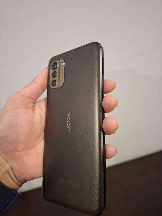 Внимание!! продавам талефон Nokia G11