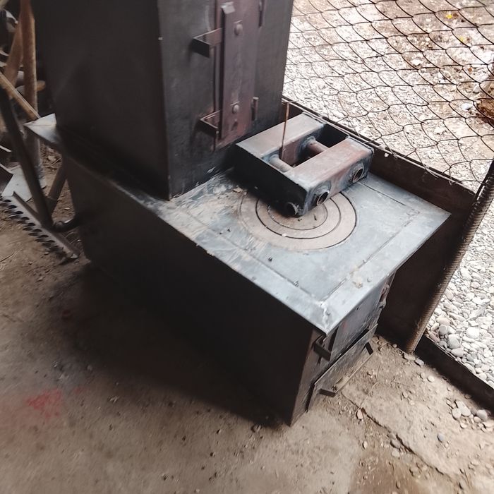 Паровой печь котёл