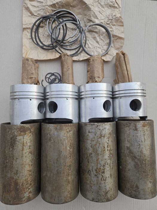 Set motor tractor fiat brasov nou original romanes