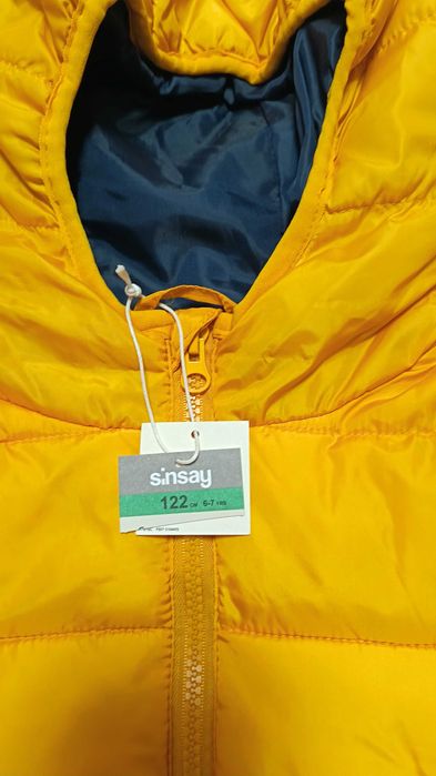 Ново детско яке, 6-7 год.