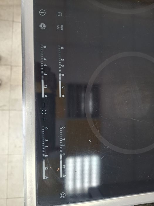 Стъклокерамичен плот за вграждане  Voss