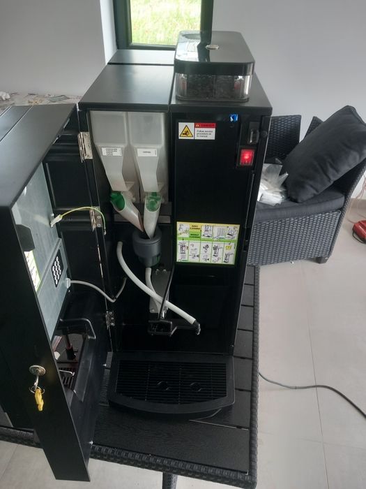 Aparat de cafea profesional  etna  dorado 121