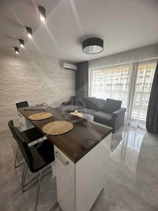 Продава се Двустаен апартамент в Варна, Аспарухово - 62 кв.м за 1193 €/кв.м - Снимка #2