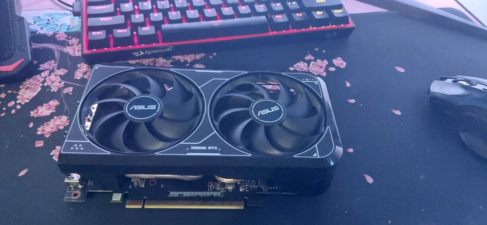 ASUS GeForce RTX 4060 8GB – Placă video – Netestată