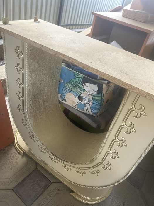 Продам стол со стултями 12 шт