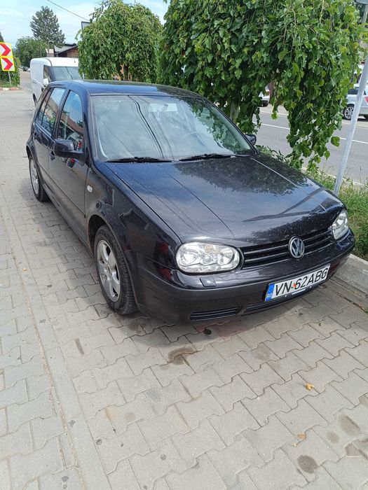 VOLKSWAGEN Golf 0