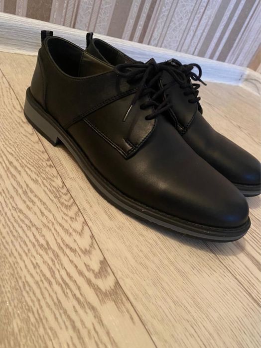 Продам туфли отличного качества !