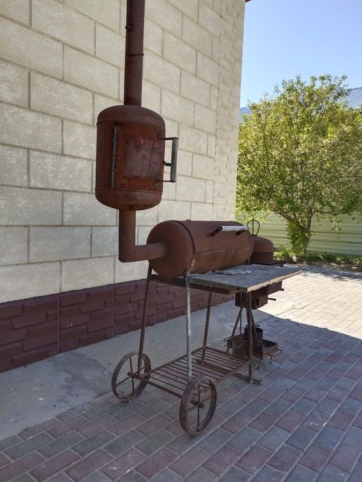 Мангал, барбекю, қазандық