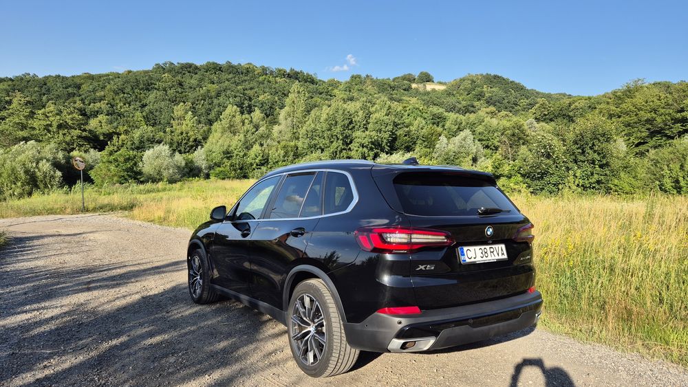 BMW X5 2021 — imagine 3