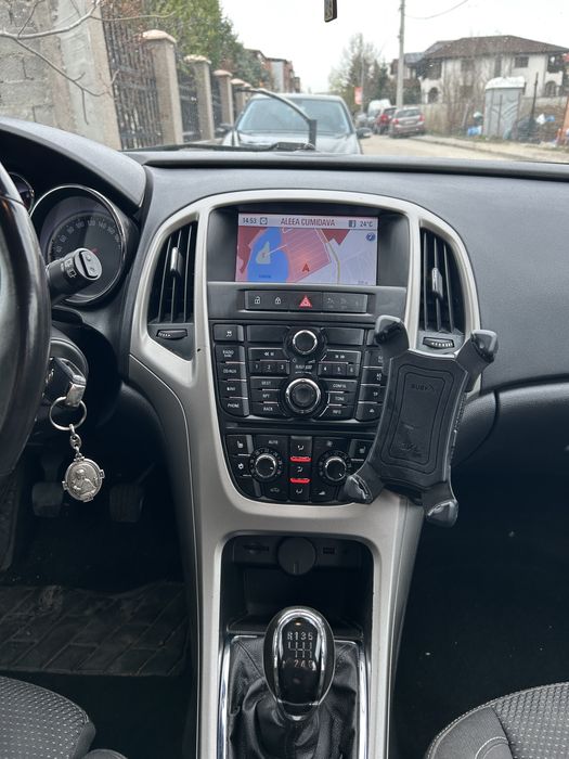 Opel Astra J Sports Tourer 1.7 CDTI, 110 CP, 2012 - DE VANZARE