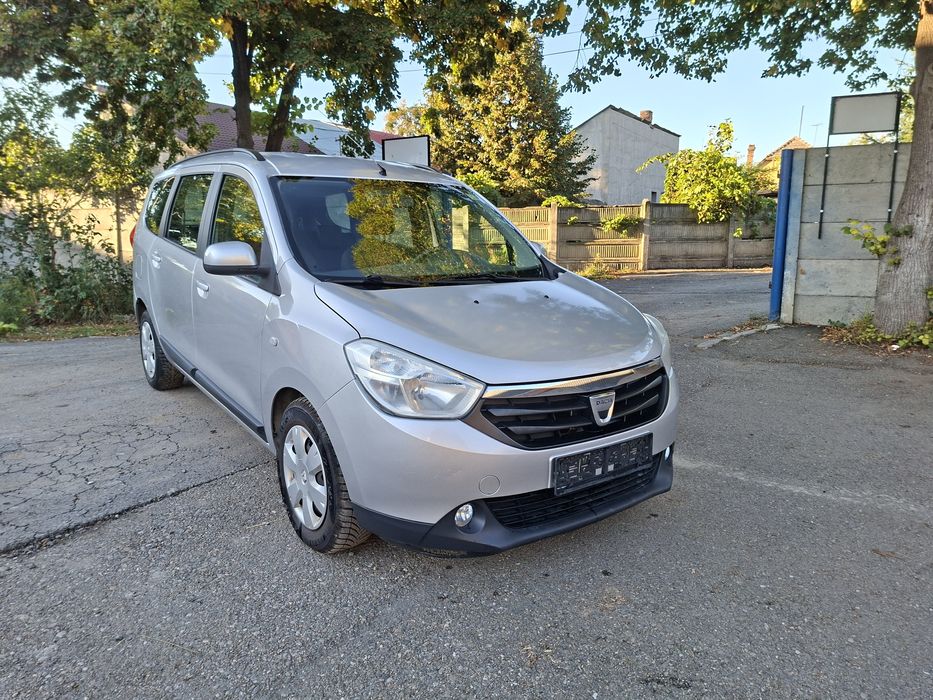 Dacia Lodgy 1.6 benzina an 2012.