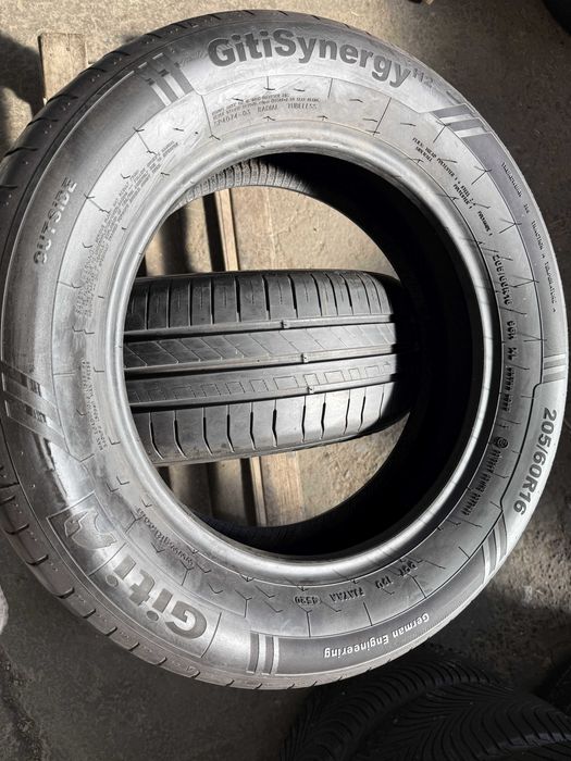 2x Anvelope Vara 205/60 R16 - Giti Giti Synergy H2  XL