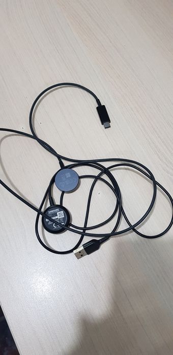 Vand incarcatoare smart watch