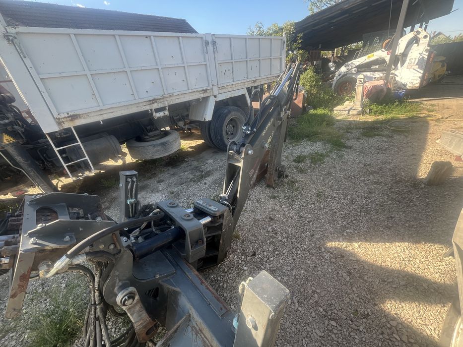 Brat mini excavator bobcat,caterpilar,gehl 2750