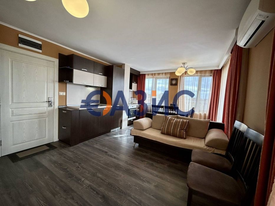 Продава се Двустаен апартамент в к.к. Слънчев бряг - 87 кв.м за 621 €/кв.м - Снимка #8