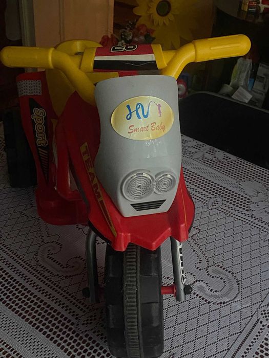 Motocicleta  electrica pentru copii