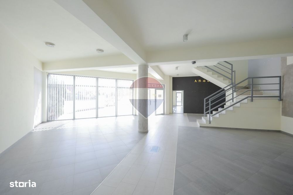 De închiriat – Spațiu comercial cu depozit, 456 mp, zona Episcopia